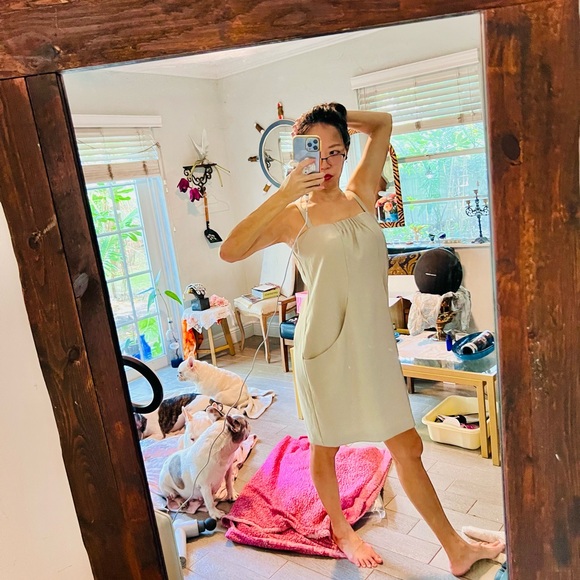 Poleci Adjustable Work Dress w deep pockets like new 6 - Picture 3 of 10